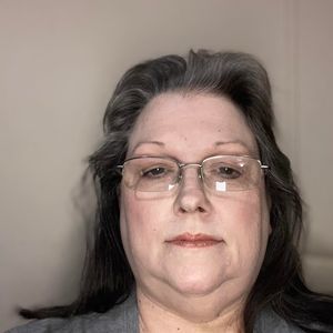 Meet your Posher, Carie